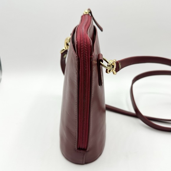 Scully Crossbody Bag Purse Red Leather Gold Metal Hardware Great Condition - Picture 9 of 16